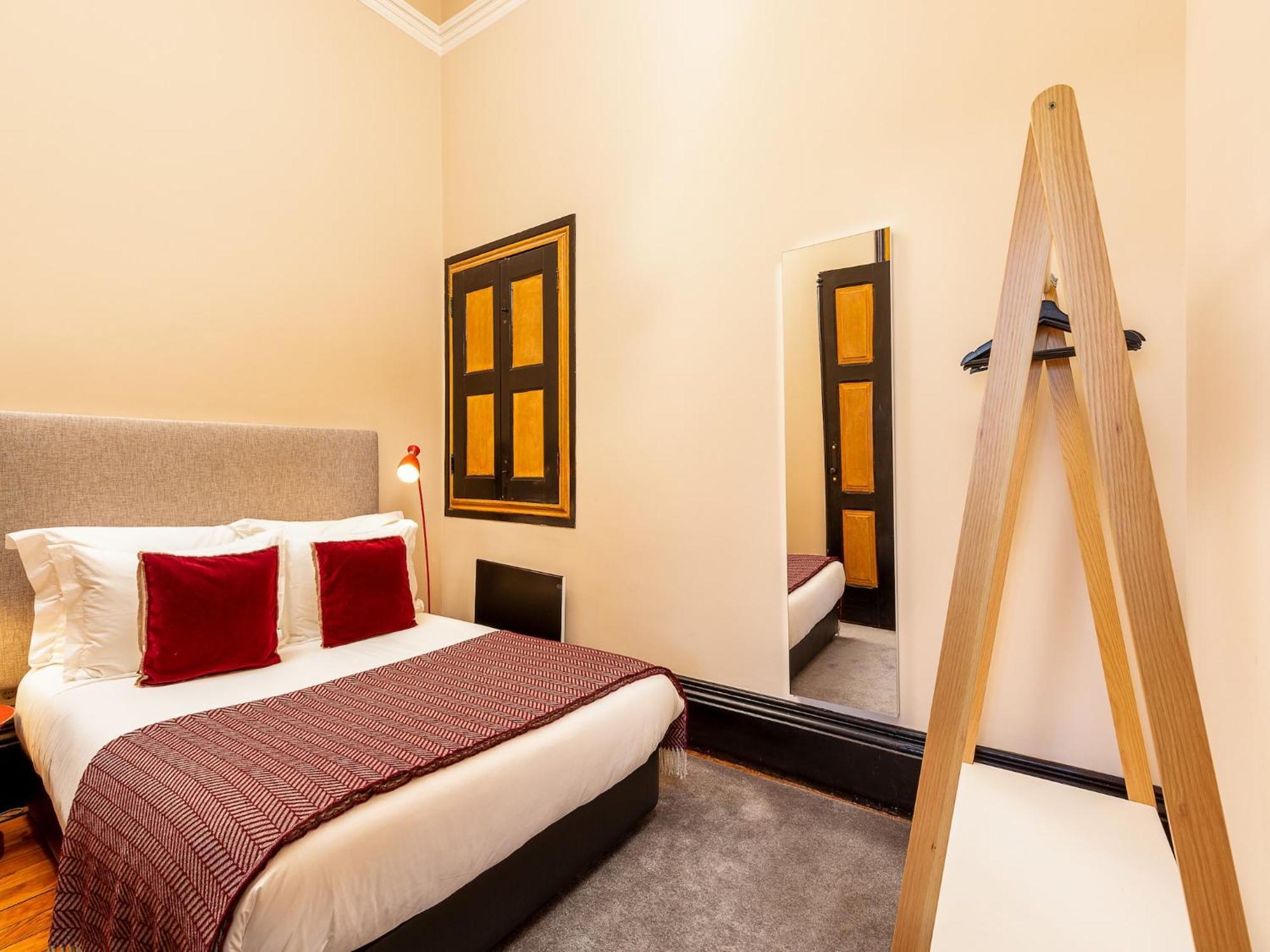 Apartamento One-bedroom With Balcony In Bolhao Market
