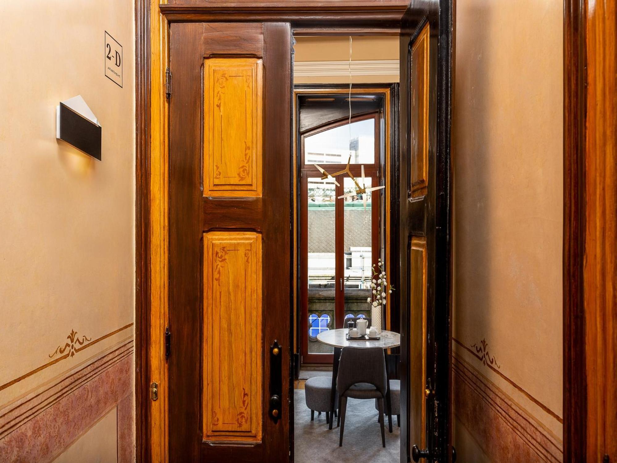 Apartamento One-bedroom With Balcony In Bolhao Market *